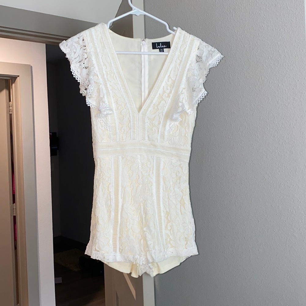 Lulus all the attraction white lace ruffled romper